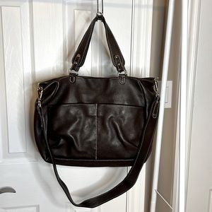 Roots brown pebble leather handbag with removable clipping crossbody strap